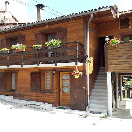 Au Chalet D'Anna Saint-Rambert-en-Bugey Eksteriør billede
