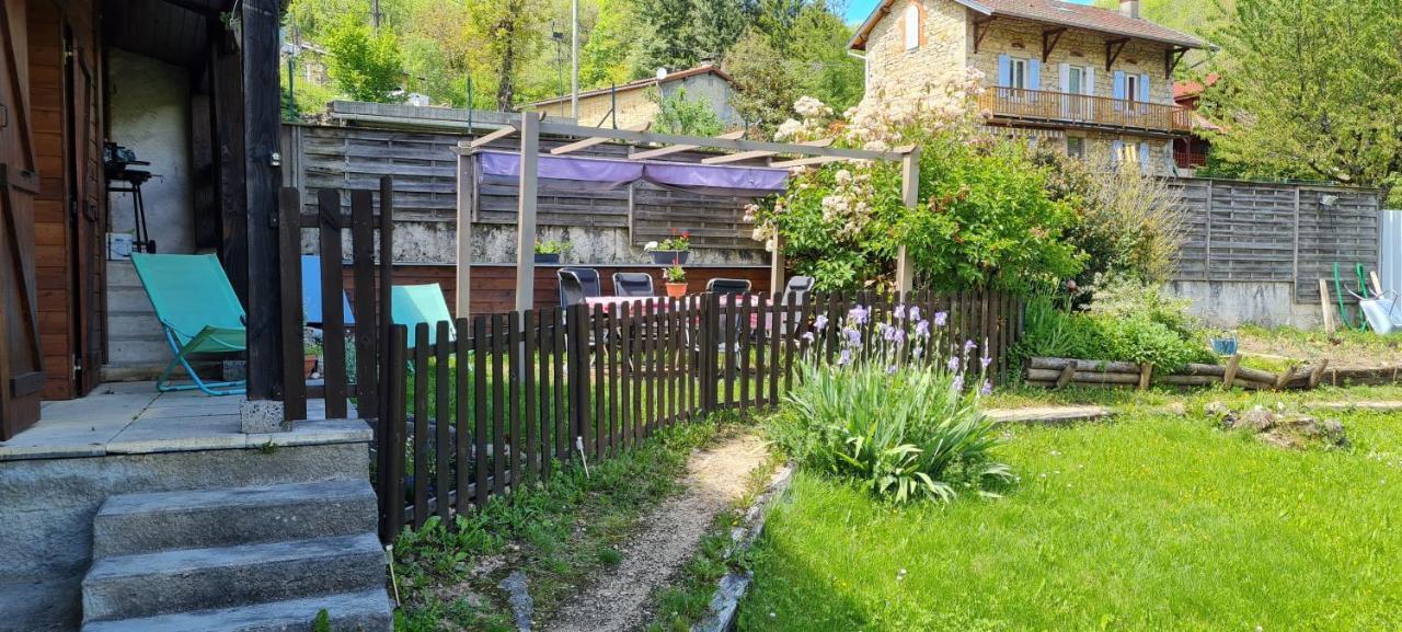 Au Chalet D'Anna Saint-Rambert-en-Bugey Eksteriør billede